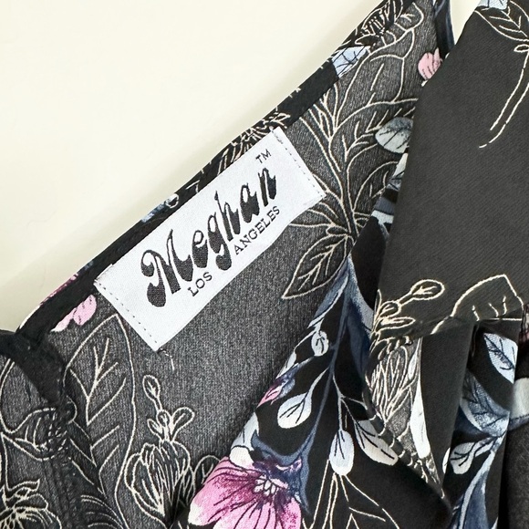 Meghan Los Angeles Floral Faux Wrap Dress - Picture 9 of 10